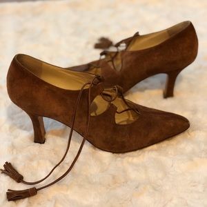 Manolo Blahnik Brown suede laced heels 38.5 or 8.5